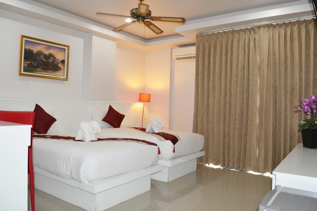 Angelina Guesthouse Patong Room photo